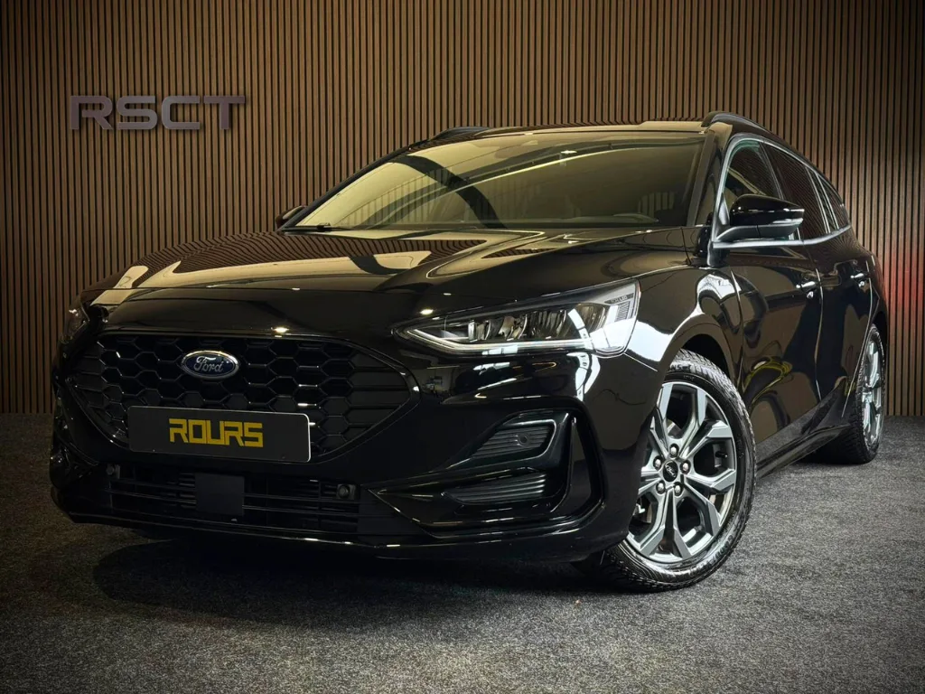 Ford Focus (2025) — foto 1