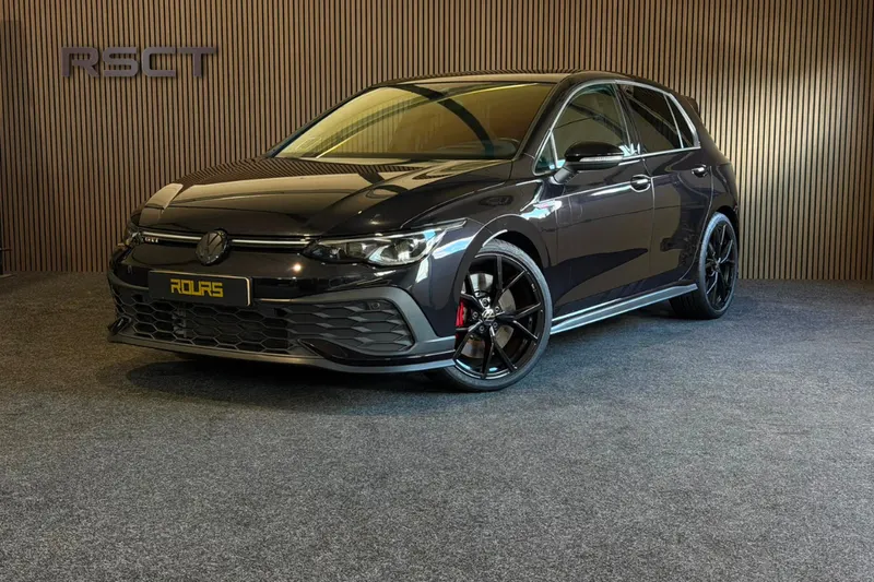Volkswagen Golf (2022)