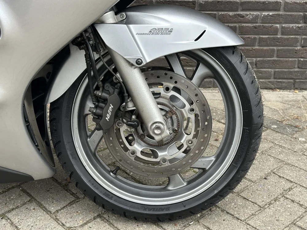 Honda ST 1300 PAN European (2004) — foto 1