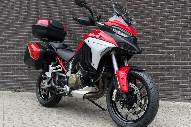 Ducati Multistrada V4S (2021)