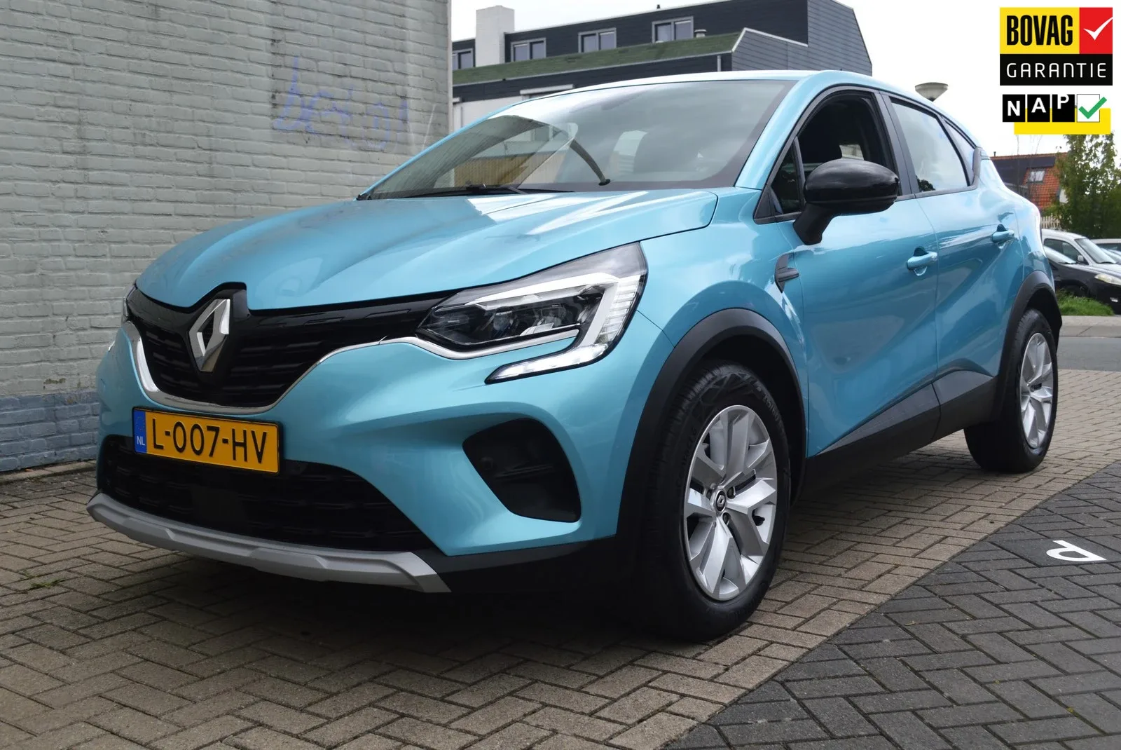 Renault Captur (2021) — foto 1