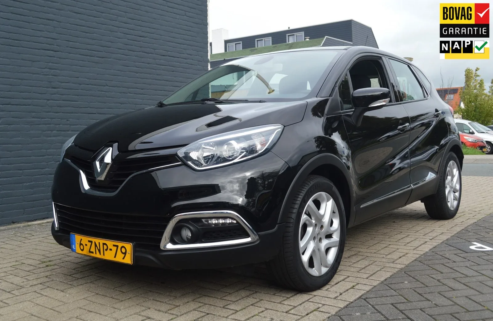 Renault Captur (2015) — foto 1