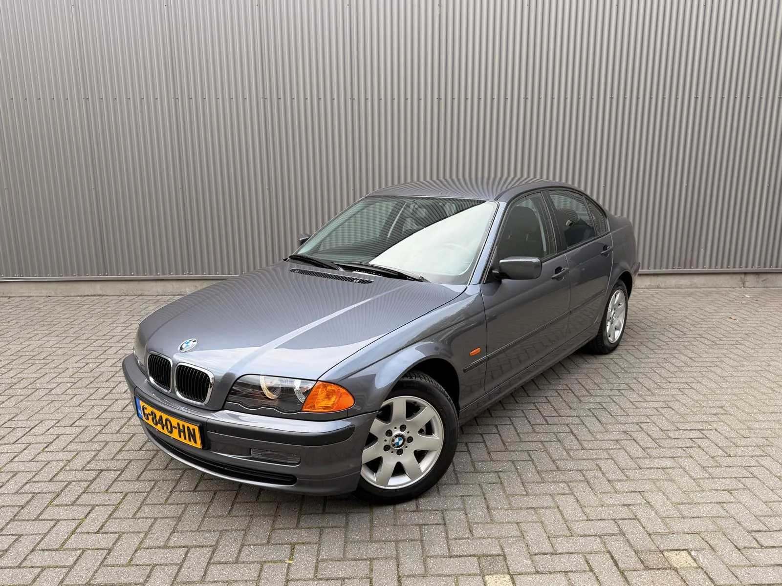 BMW 3-Serie (2000) — foto 1