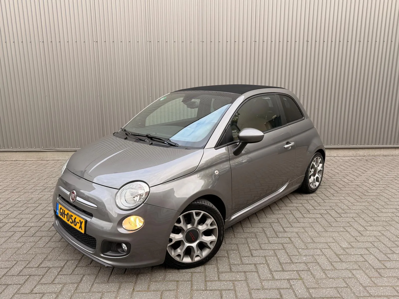 Fiat 500C (2015) — foto 1