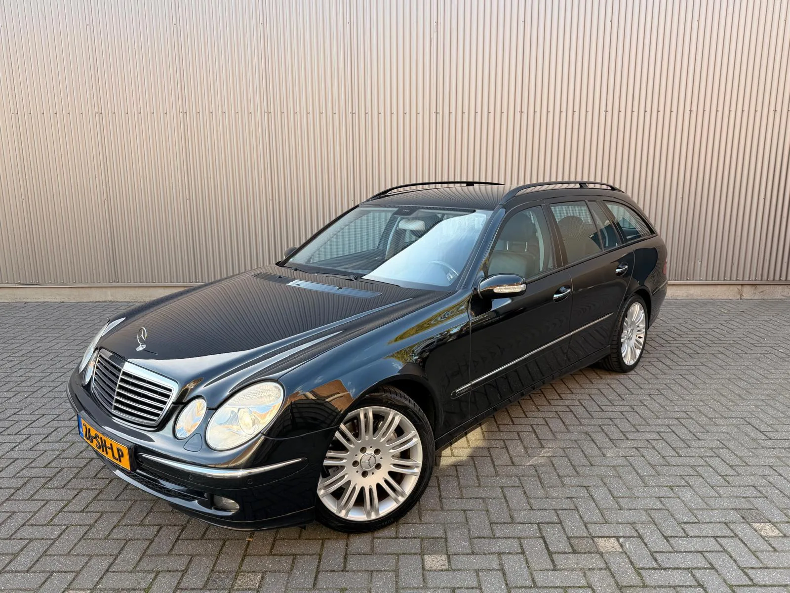 Mercedes-Benz E-Klasse (2006) — foto 1