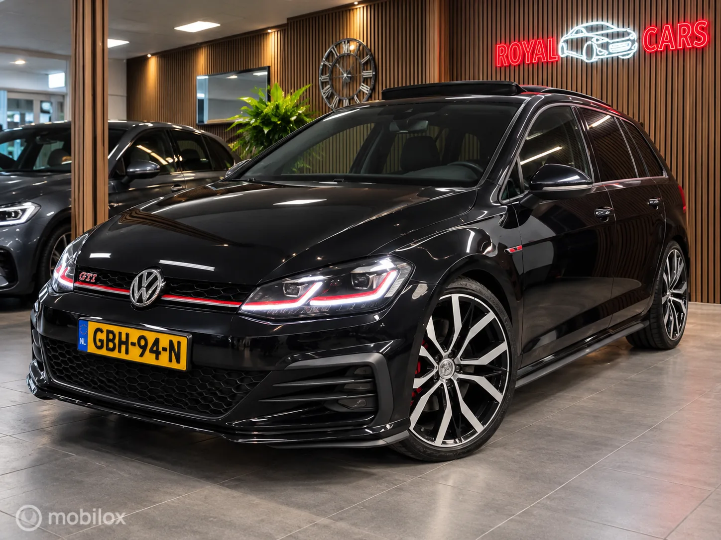 Volkswagen Golf (2017) — foto 1