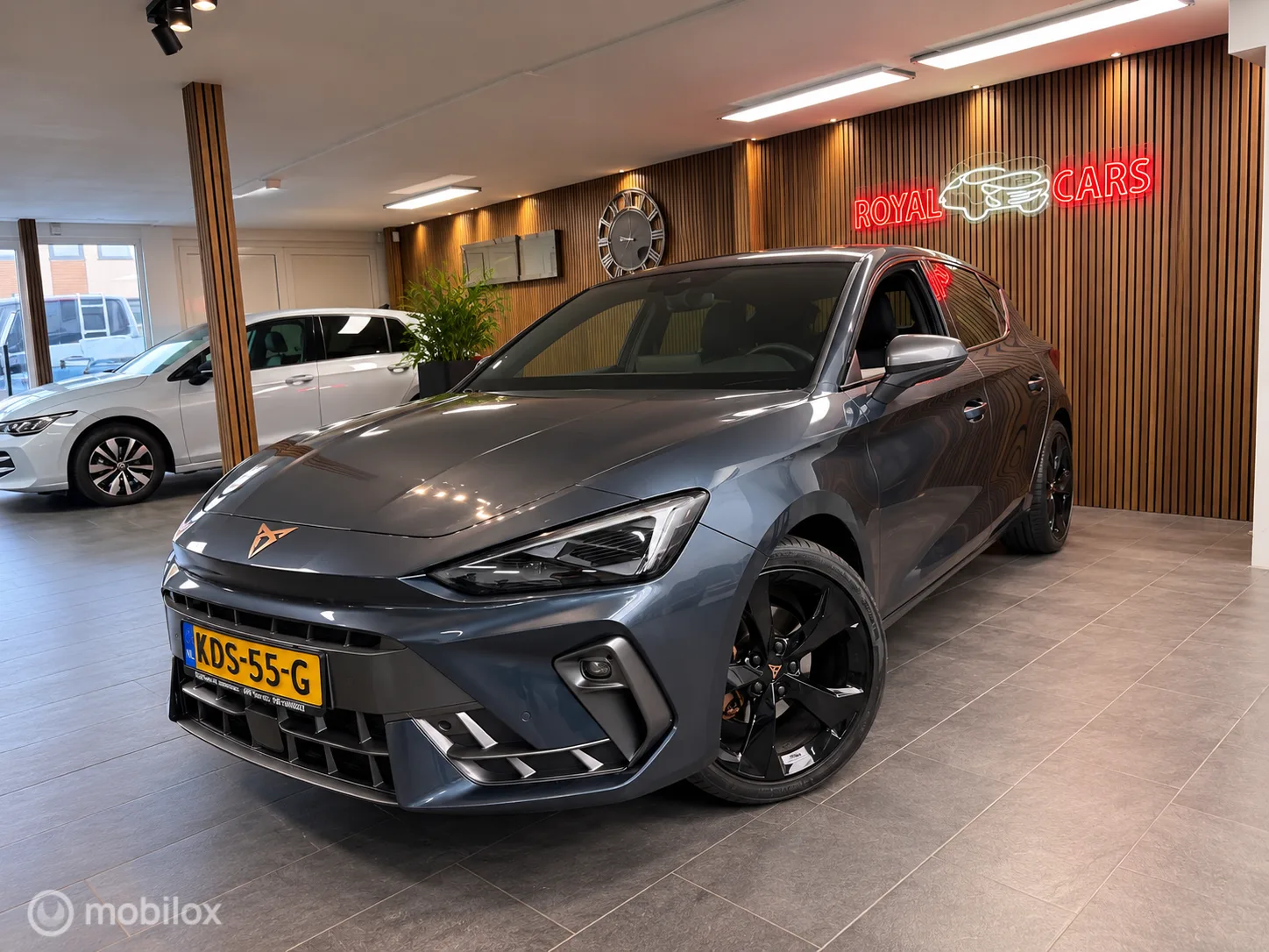 CUPRA Leon (2024) — foto 1
