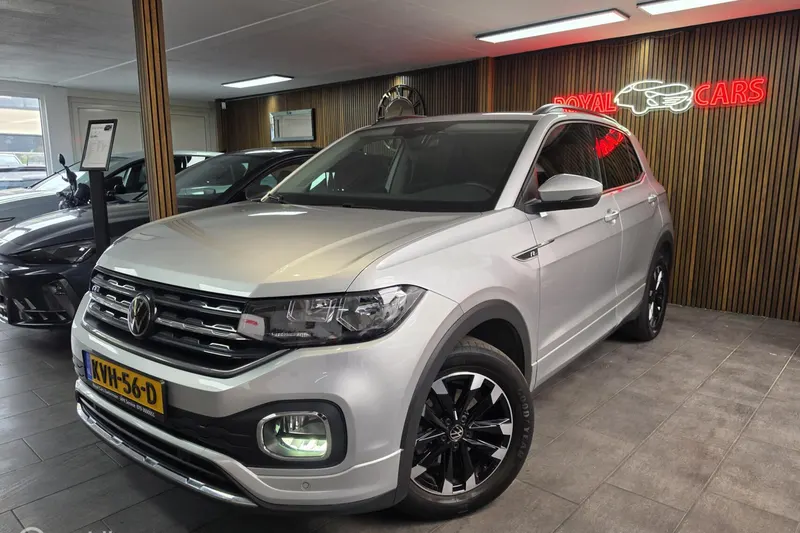 Volkswagen T-Cross (2023)