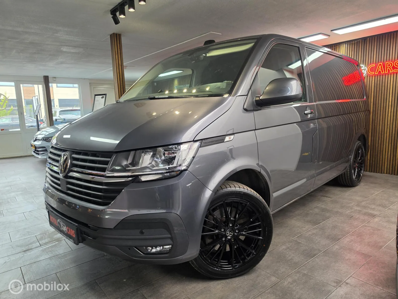 Volkswagen Transporter (2021) — foto 1