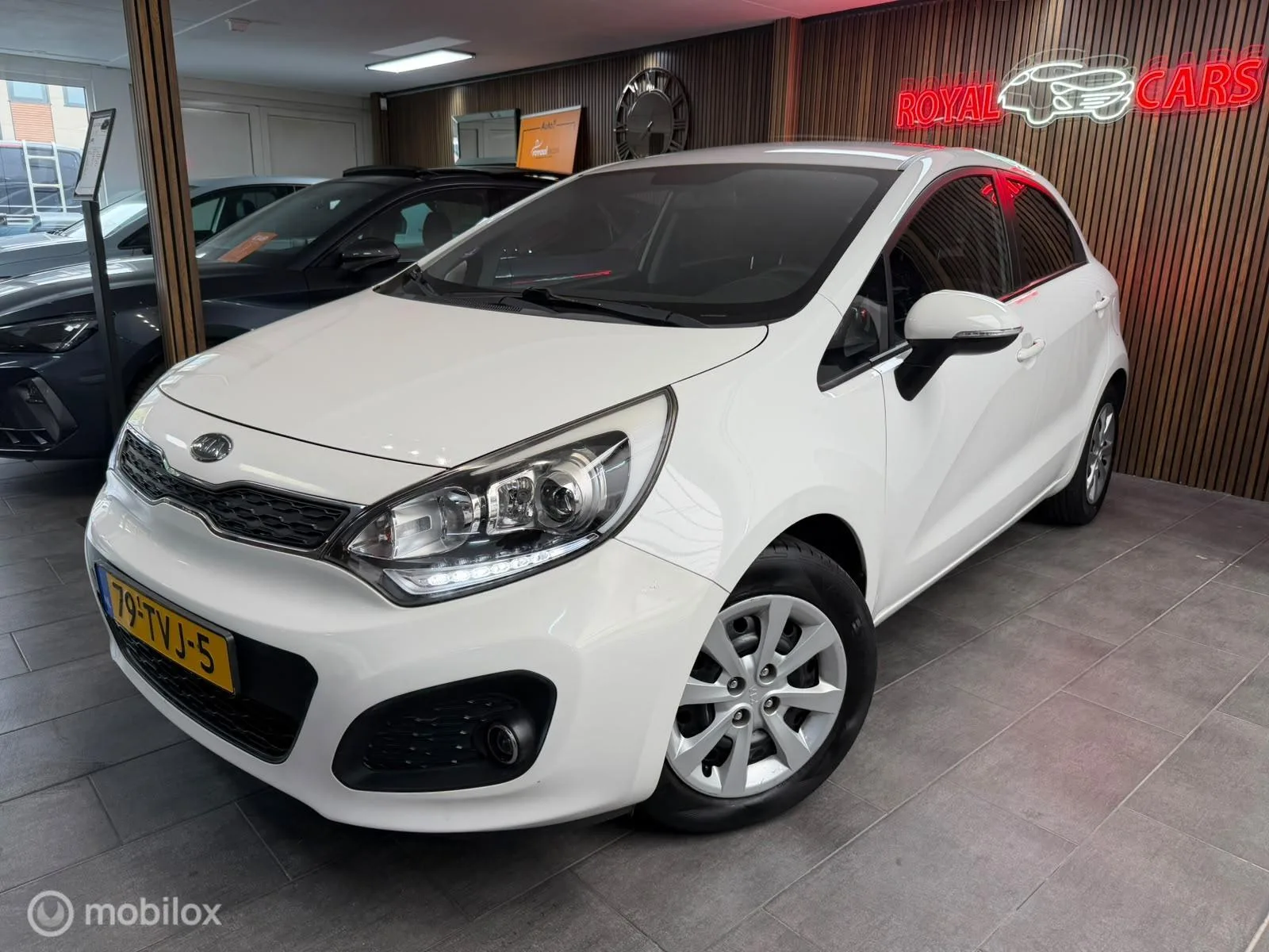 Kia Rio (2012) — foto 1