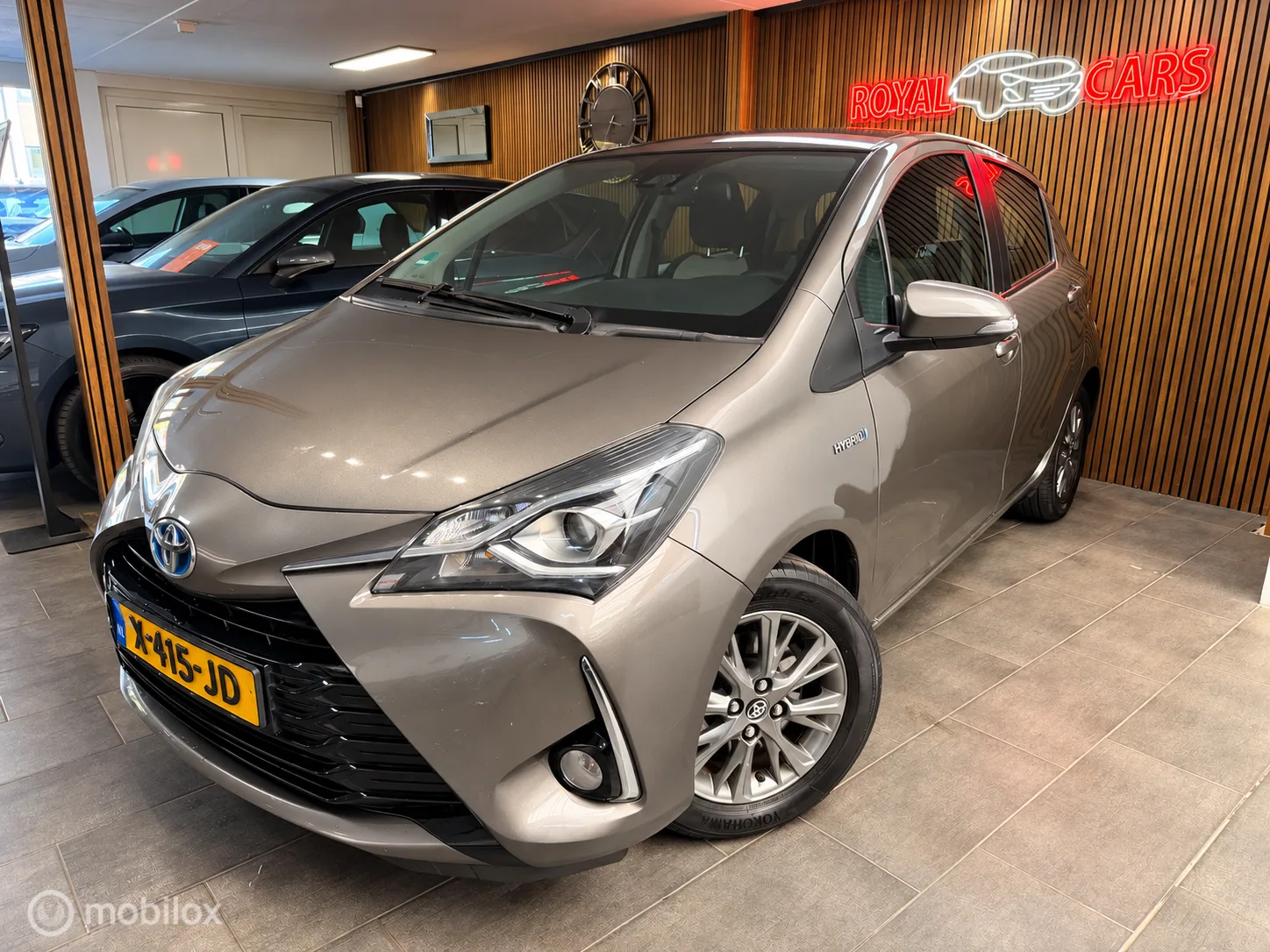 Toyota Yaris (2017) — foto 1