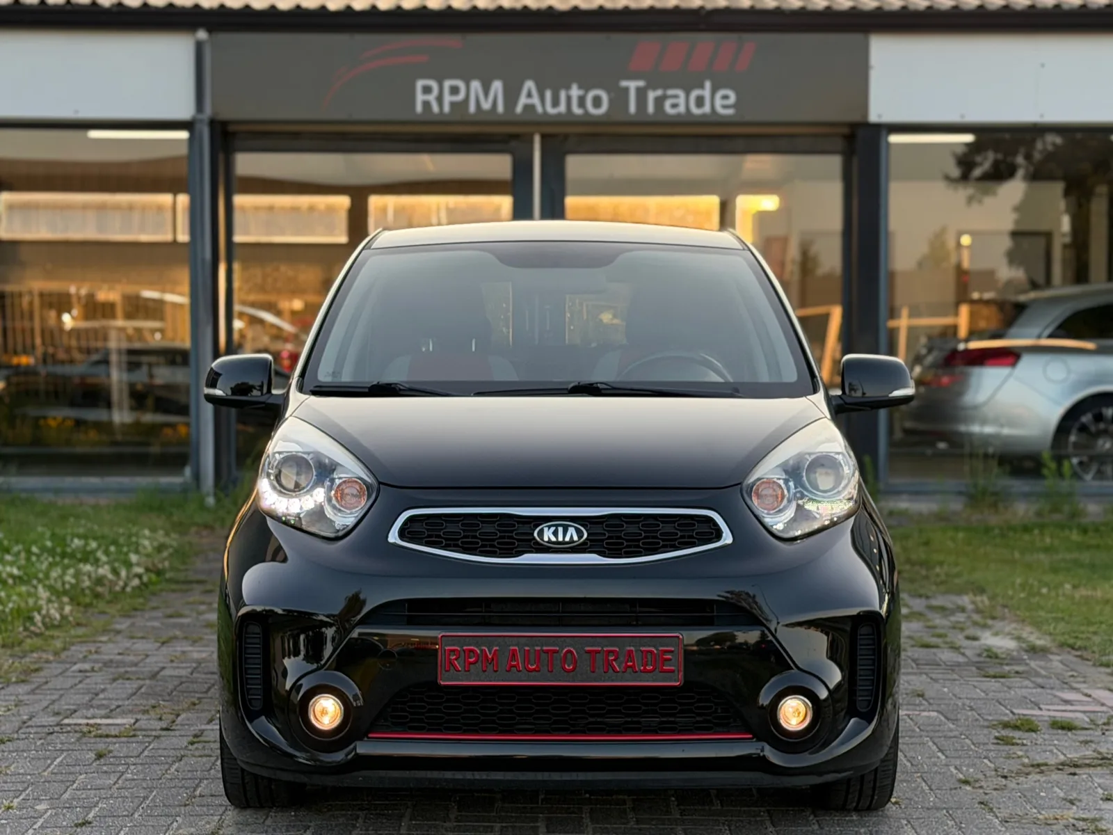 Kia Picanto (2016) — foto 1