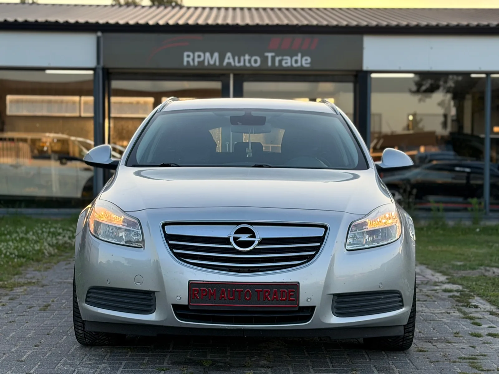 Opel Insignia (2010) — foto 1