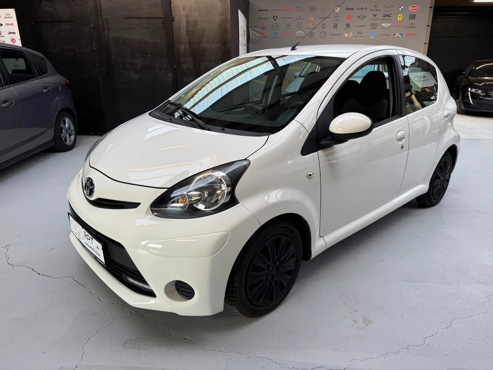Toyota Aygo (2014) — foto 1