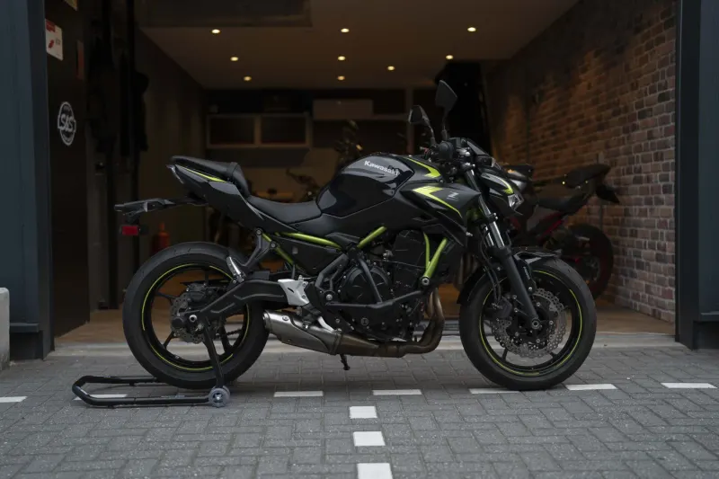 Kawasaki Z650 (2022)