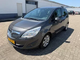 Opel Meriva (2010) — foto 1