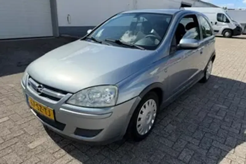 Opel Corsa (2006)