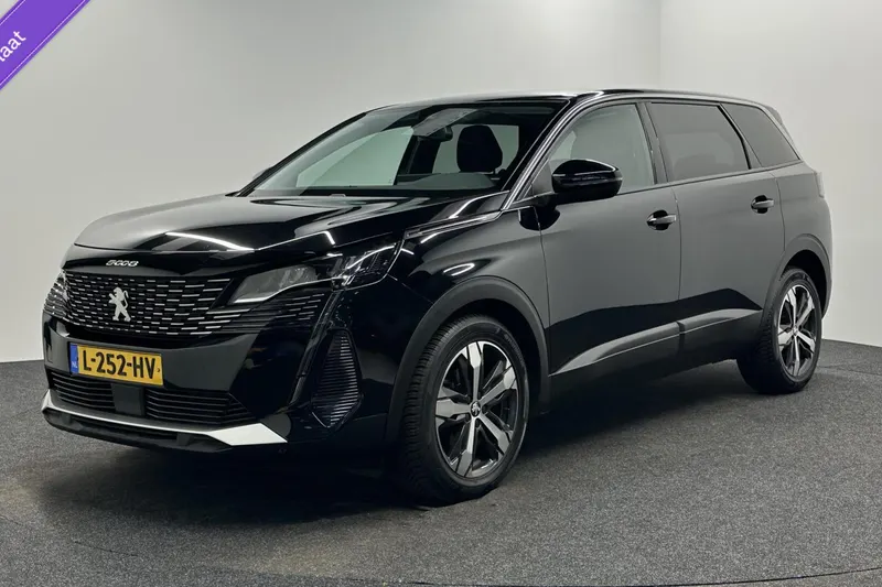 Peugeot 5008 (2021)
