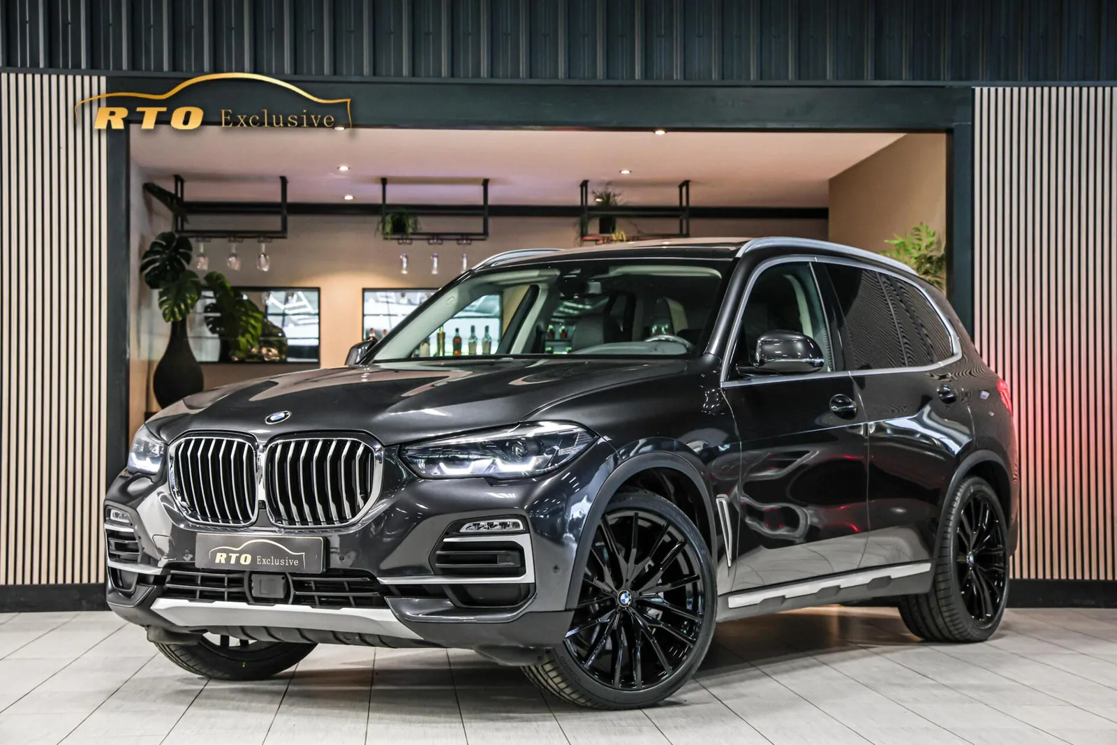 BMW X5 (2019) — foto 1