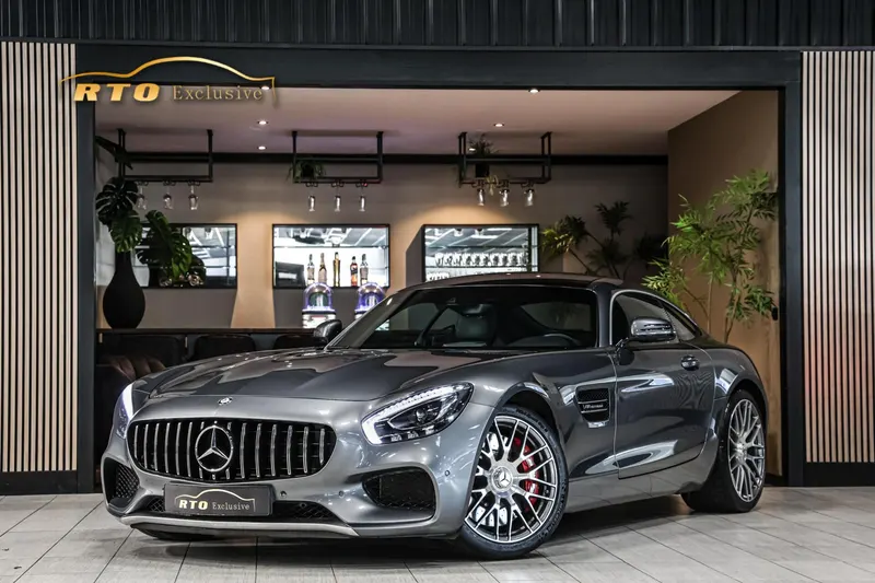 Mercedes-AMG Mercedes (2015)