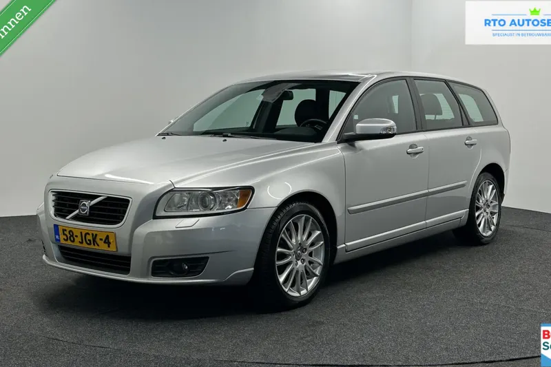 Volvo V50 (2009)