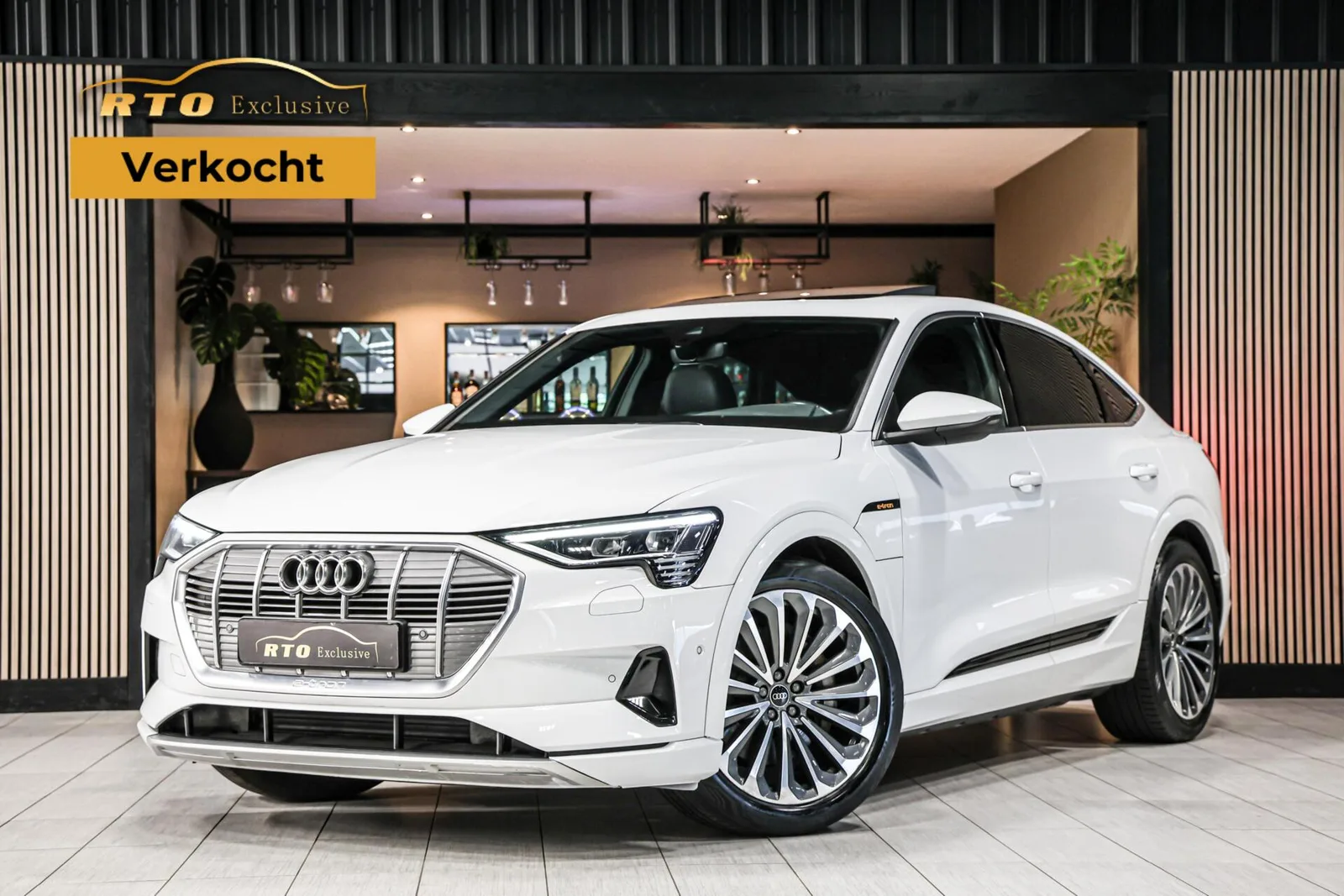 Audi e-tron Sportback (2020) — foto 1
