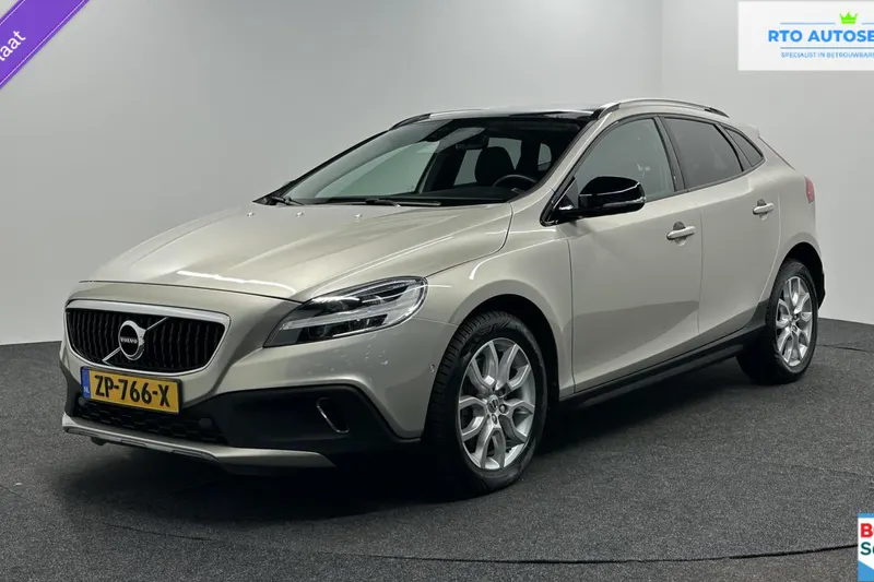 Volvo V40 Cross Country (2019)
