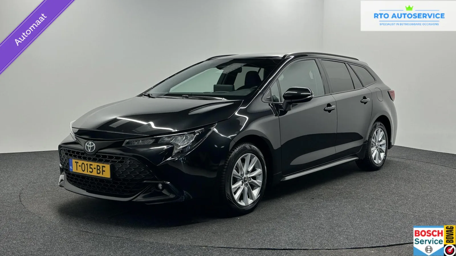 Toyota Corolla (2023) — foto 1