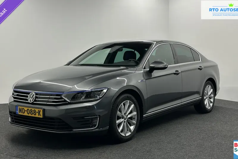 Volkswagen Passat (2016)