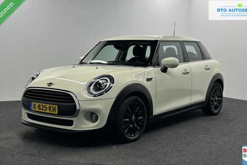 MINI Cooper (2021)