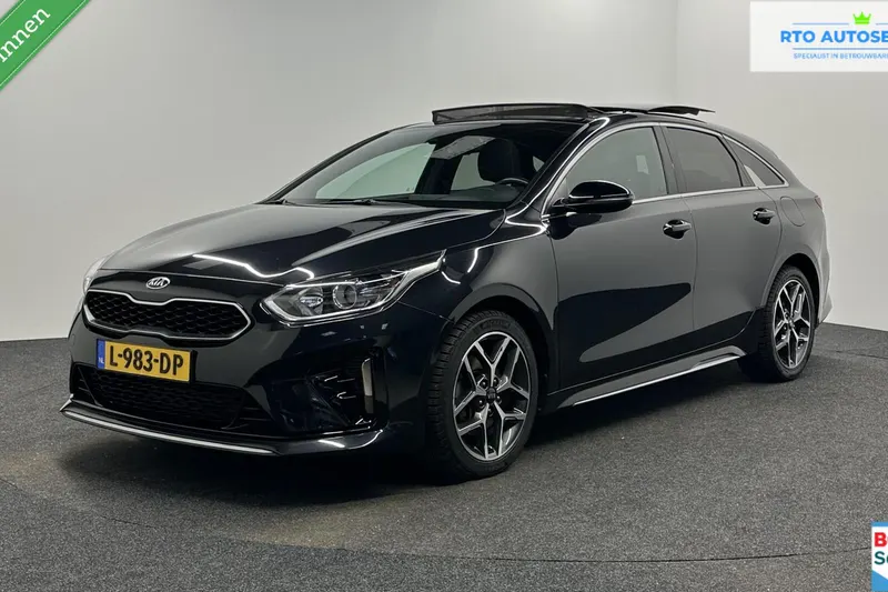 Kia ProCeed (2021)