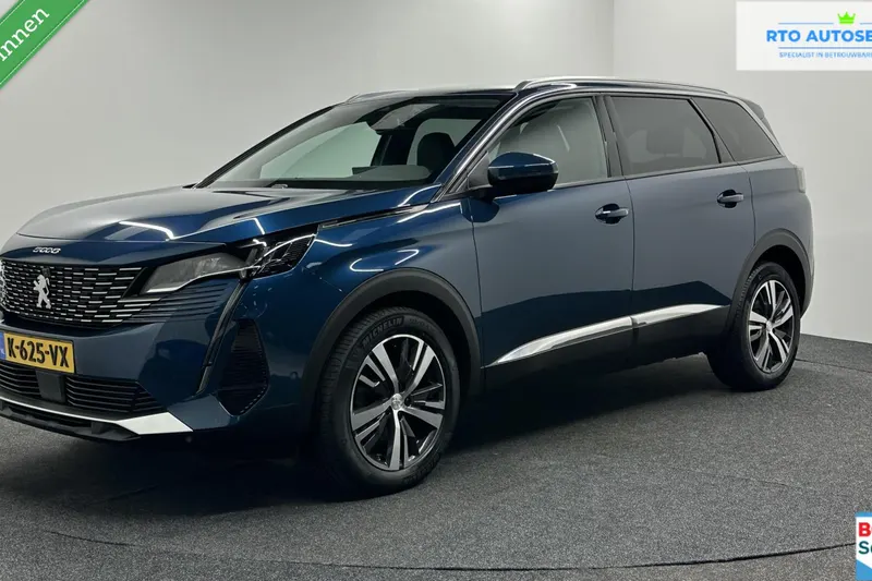 Peugeot 5008 (2021)