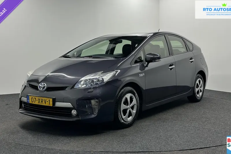 Toyota Prius (2012)