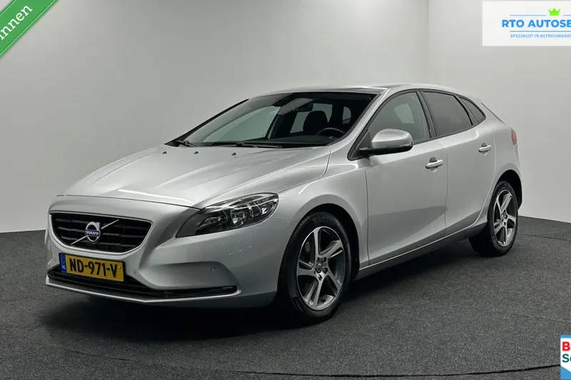 Volvo V40 (2016)