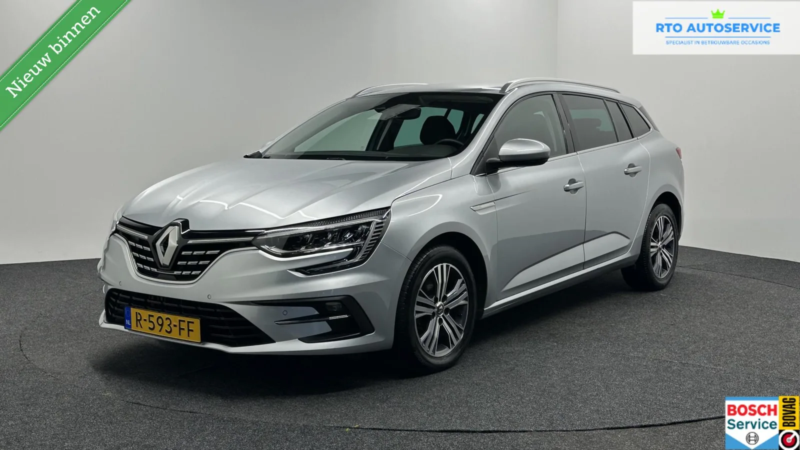 Renault Mégane (2022) — foto 1