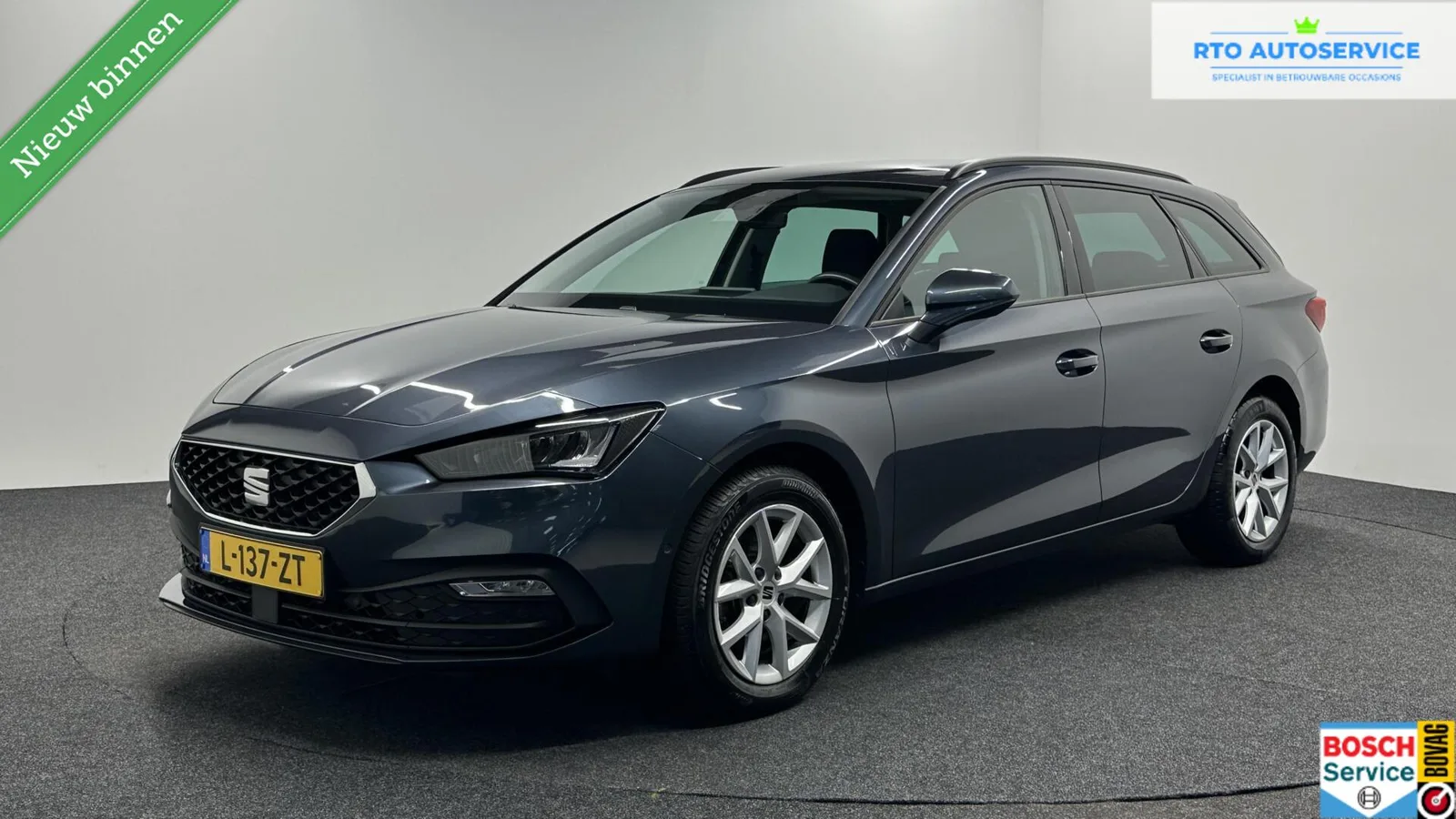 SEAT Leon Sportstourer (2021) — foto 1