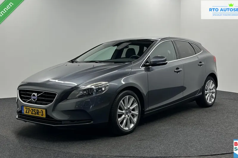 Volvo V40 (2013)