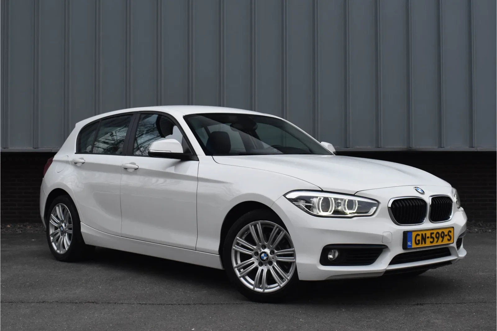 BMW 1-Serie (2015) — foto 1