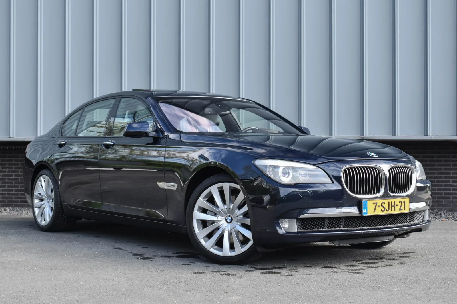 BMW 7-Serie (2008) — foto 1