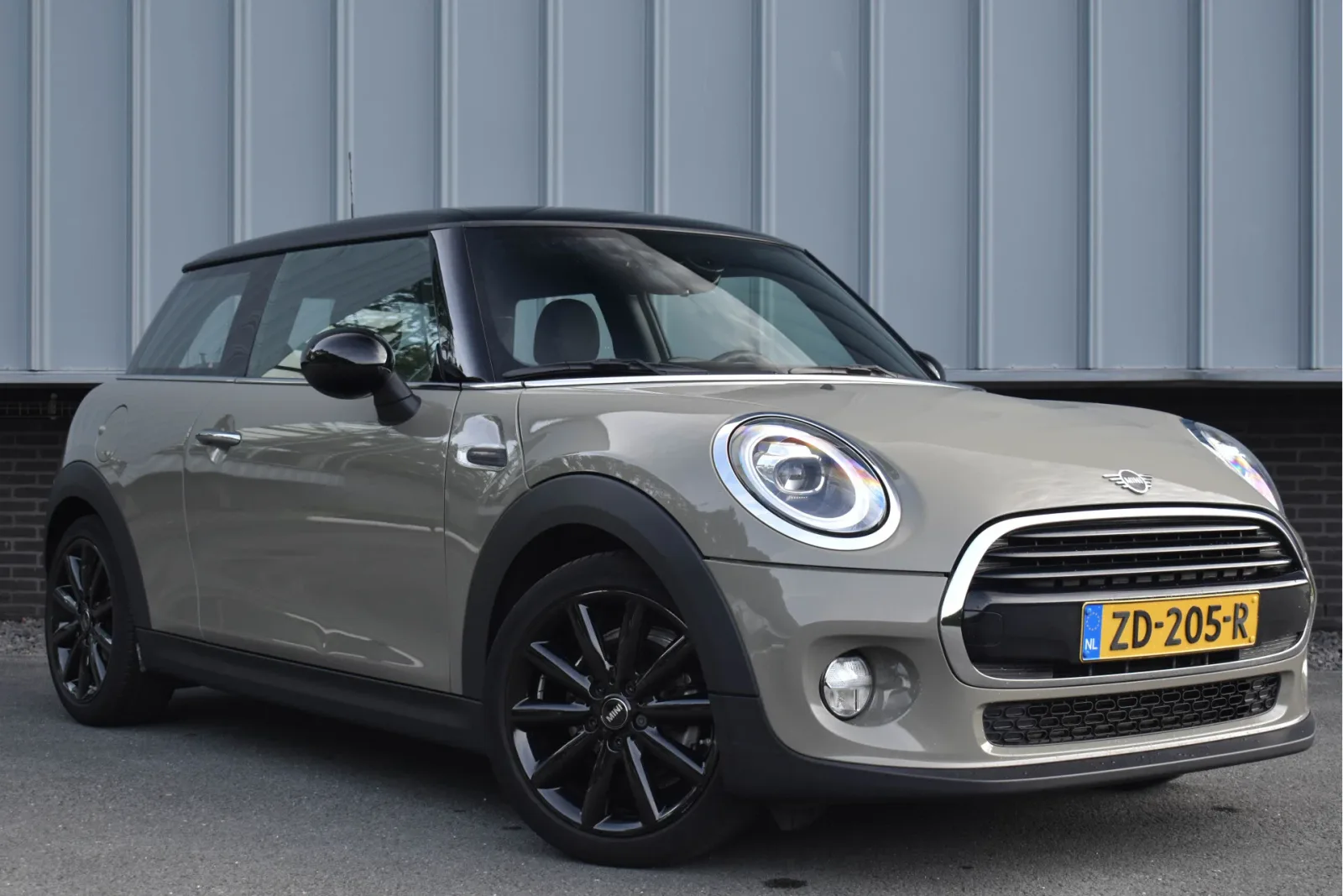MINI Cooper (2019) — foto 1