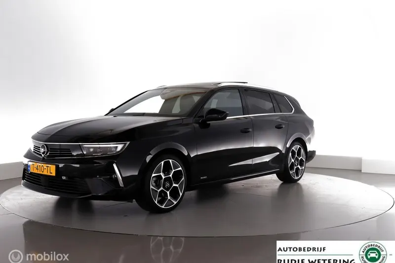 Opel Astra Sports Tourer (2023)