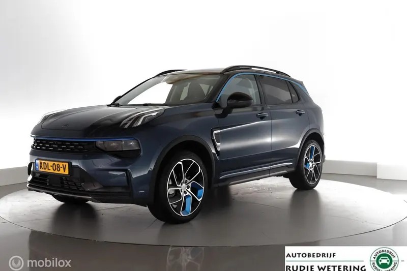 Lynk & Co 01 (2023)