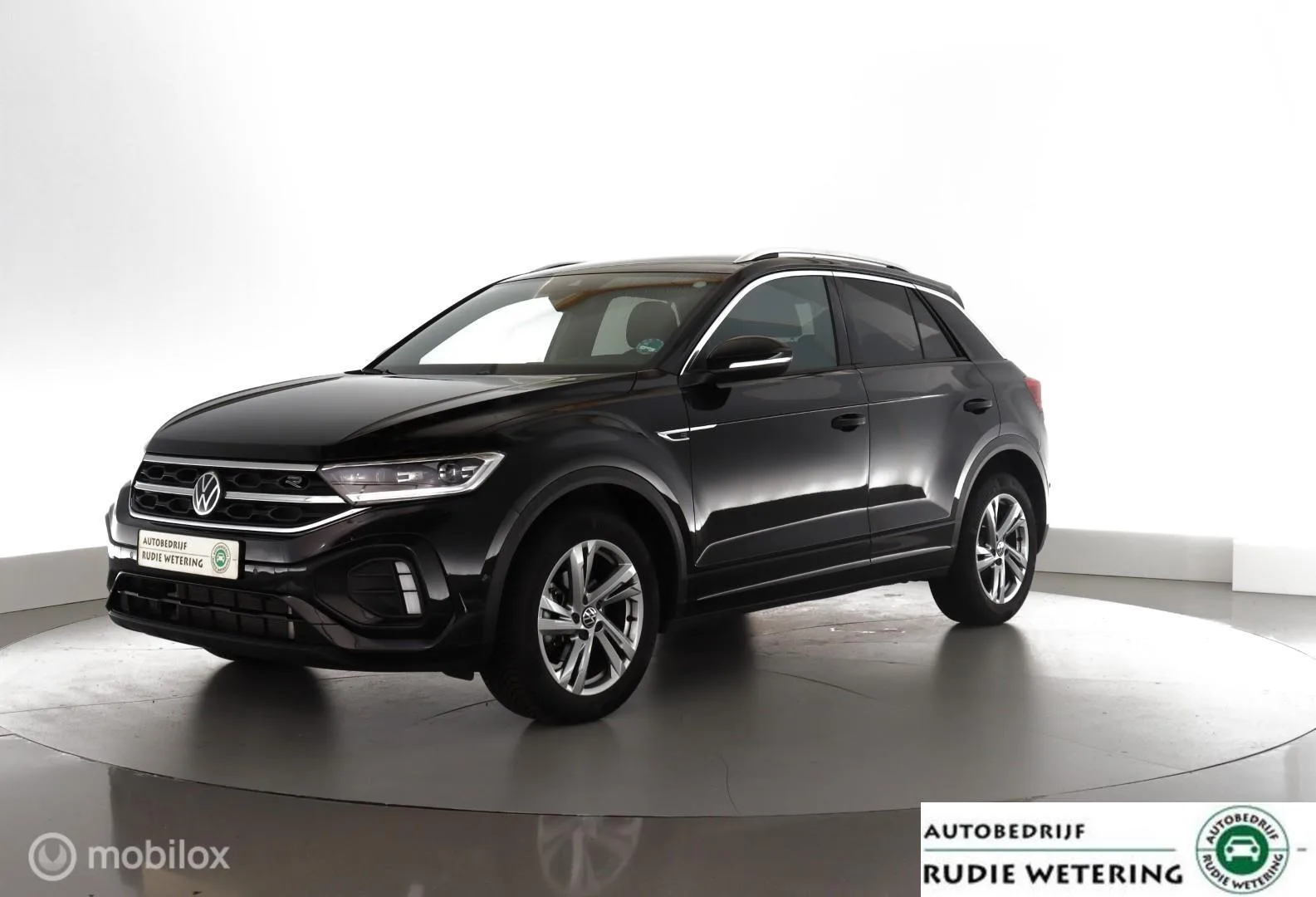 Volkswagen T-Roc (2025) — foto 1