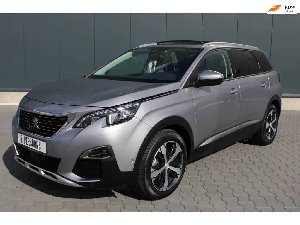 Peugeot 5008 (2019) — foto 1
