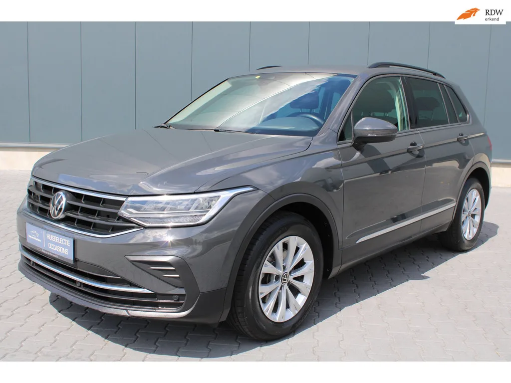 Volkswagen Tiguan (2021) — foto 1