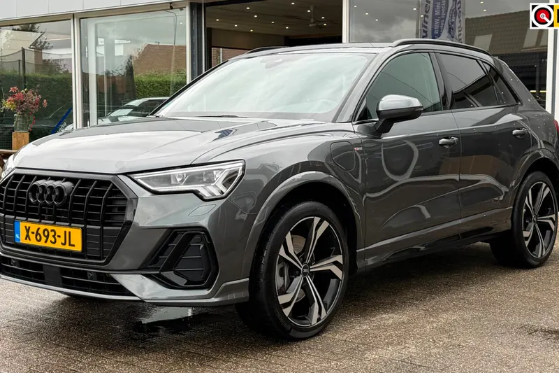Audi Q3 (2023)