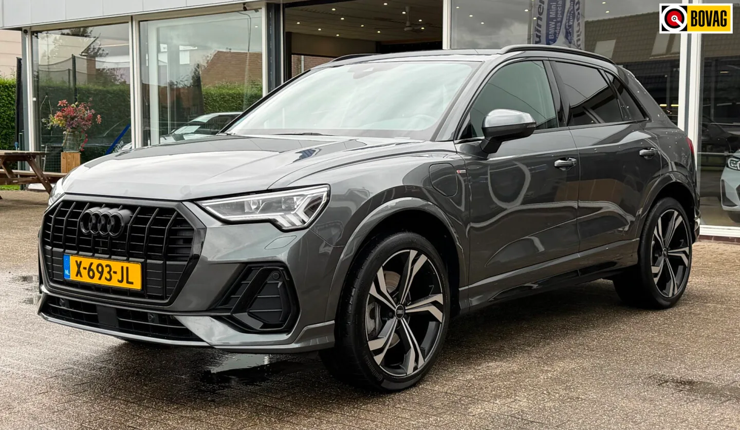 Audi Q3 (2023) — foto 1