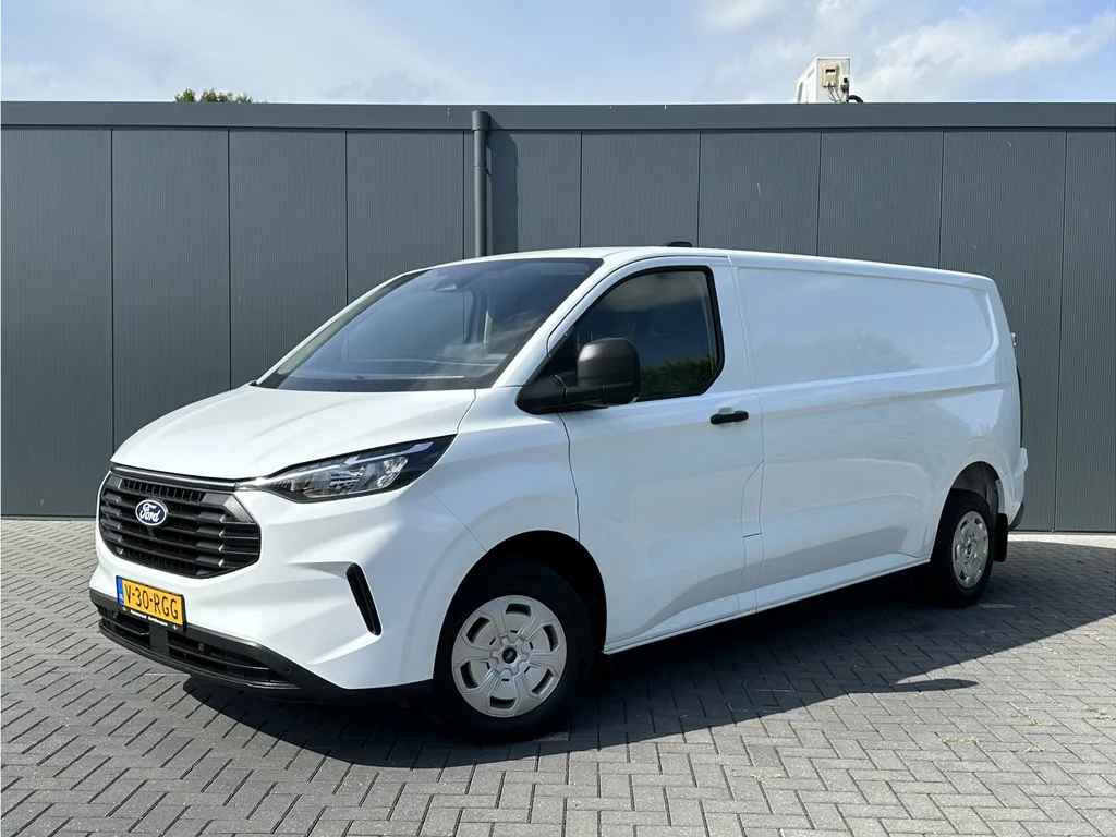 Ford Transit Custom (2024) — foto 1