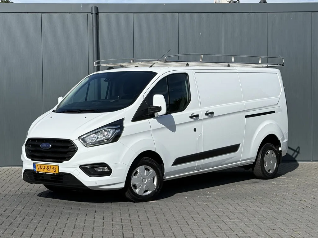 Ford Transit (2020) — foto 1