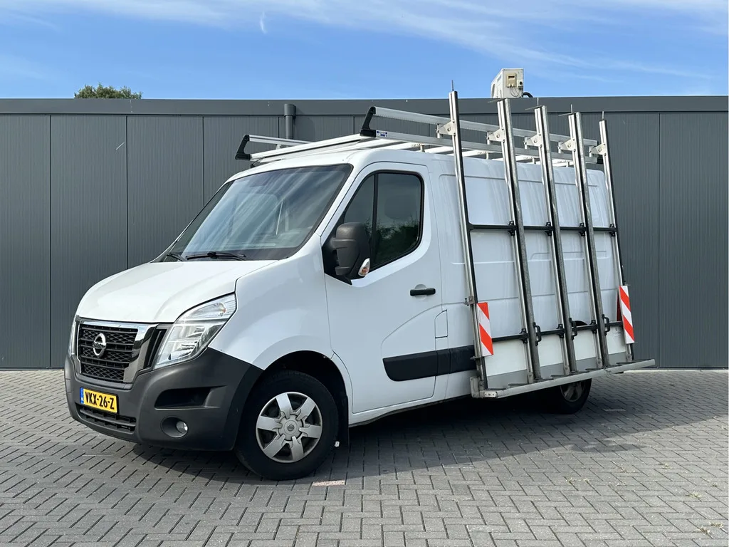 Nissan NV400 (2021) — foto 1